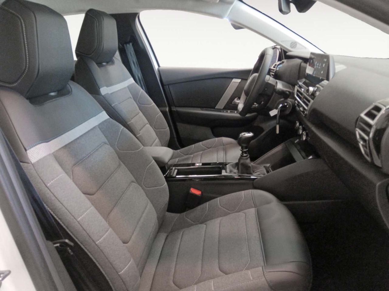 Citroën C4 PureTech 130 Plus - foto 10