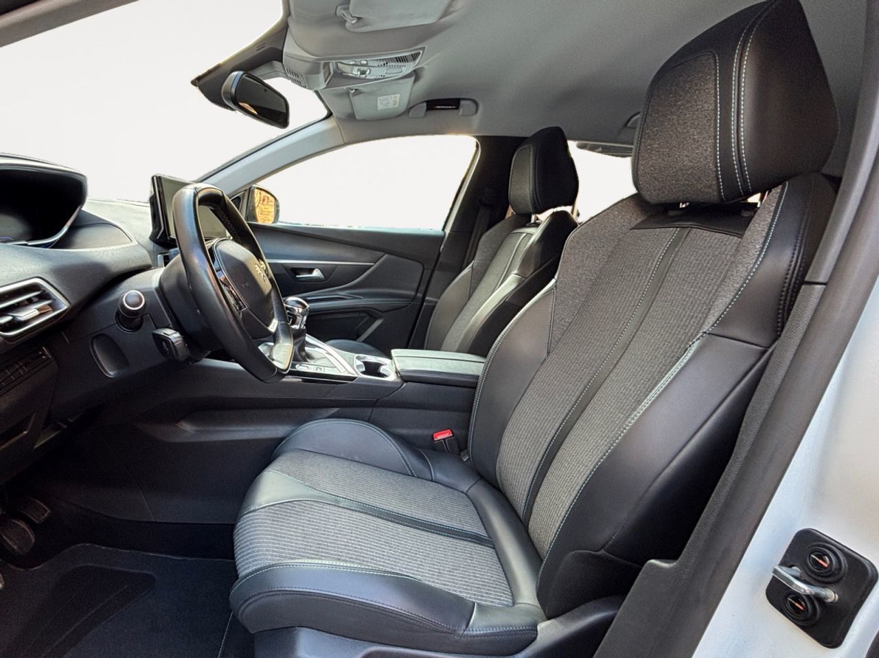 Peugeot 3008 PureTech 130 Allure - foto 8