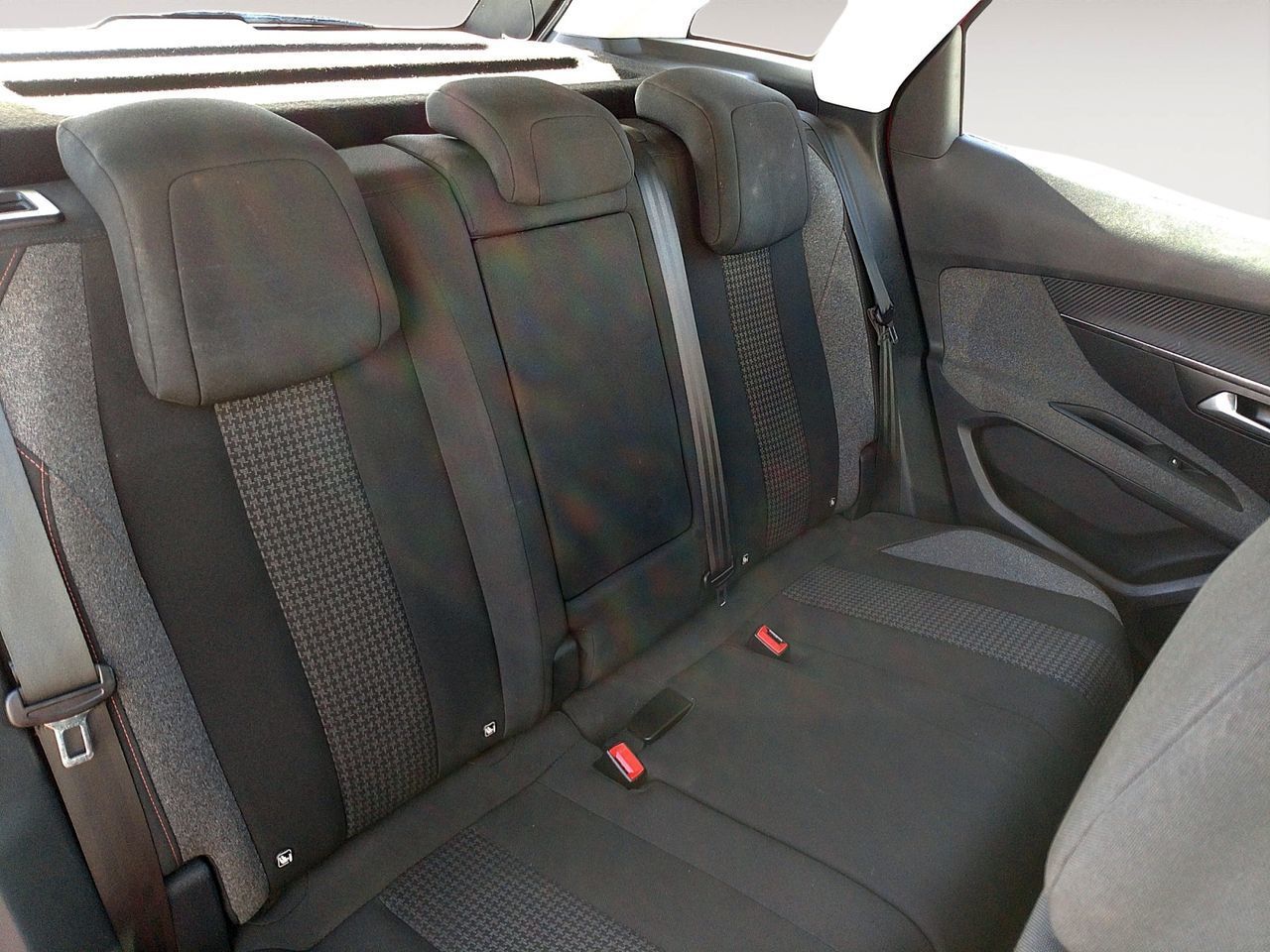 Peugeot 3008 PureTech 130 Active - foto 10