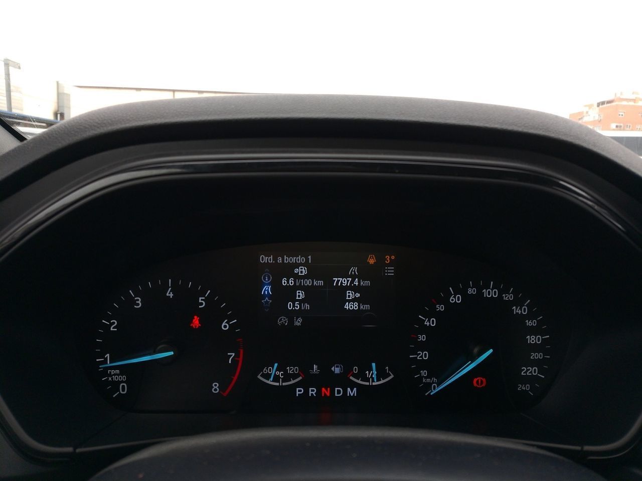 Ford Focus 1.0 EcoBoost MHEV ST-Line - foto 13