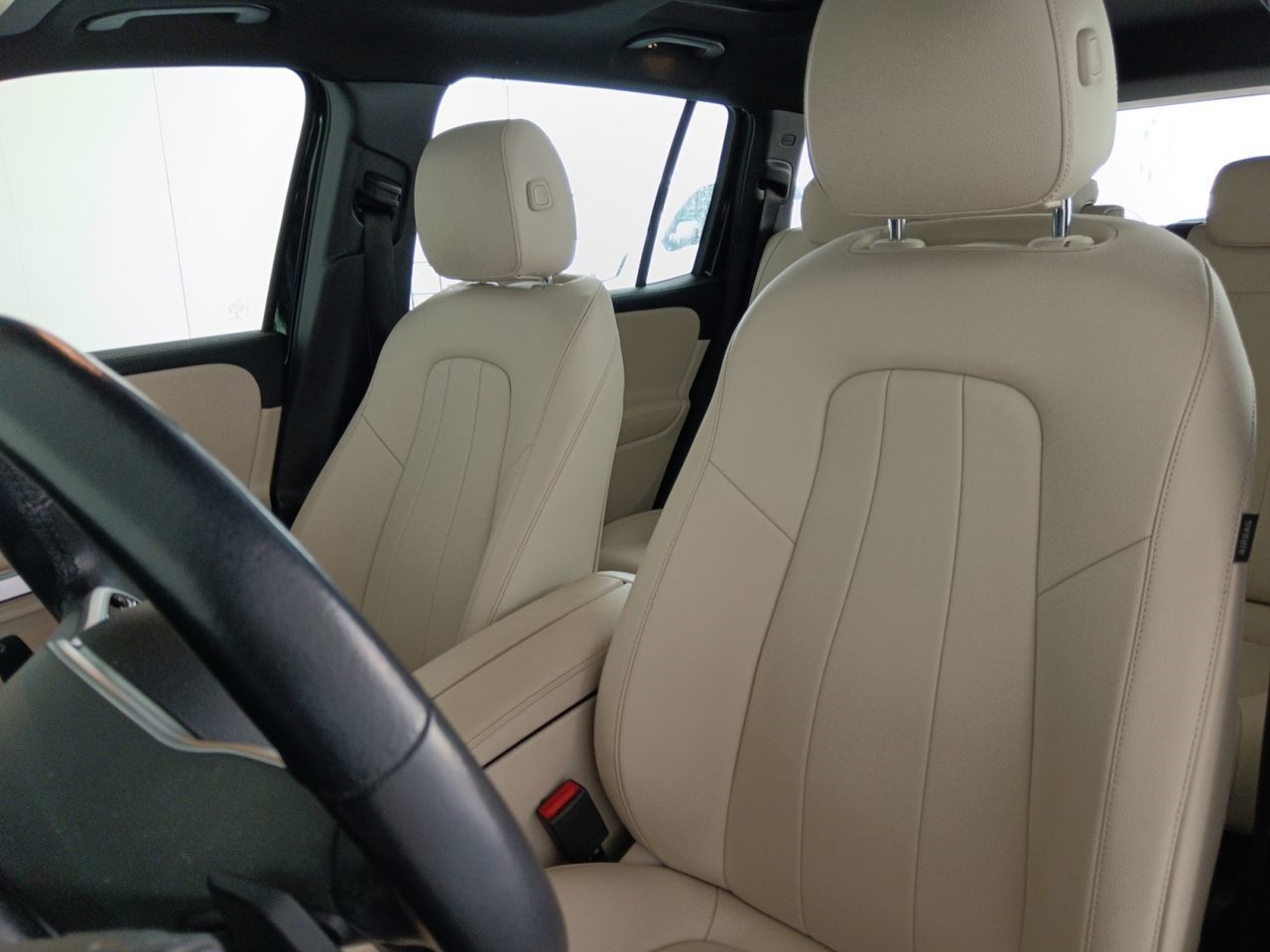Mercedes-Benz GLB 180 - foto 21