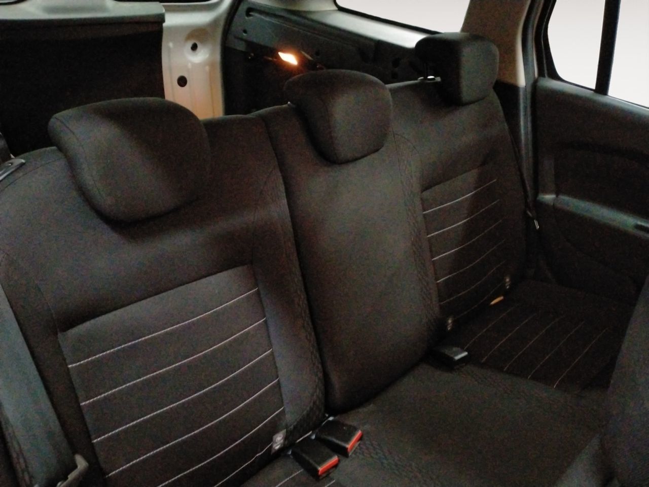 Dacia Logan MCV Comfort SS TCe - foto 9