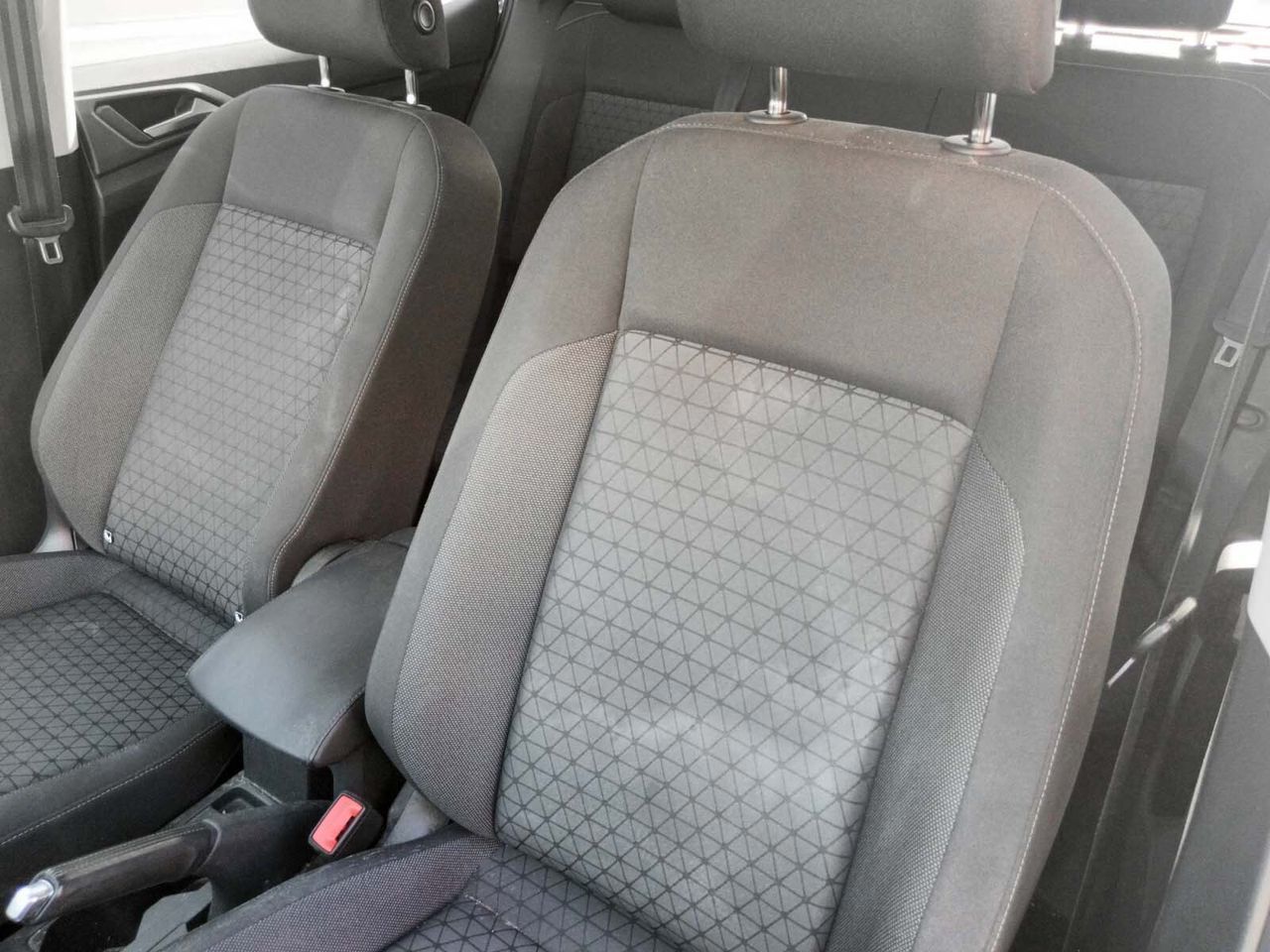 Volkswagen T-Cross Advance 1.0 TSI - foto 20