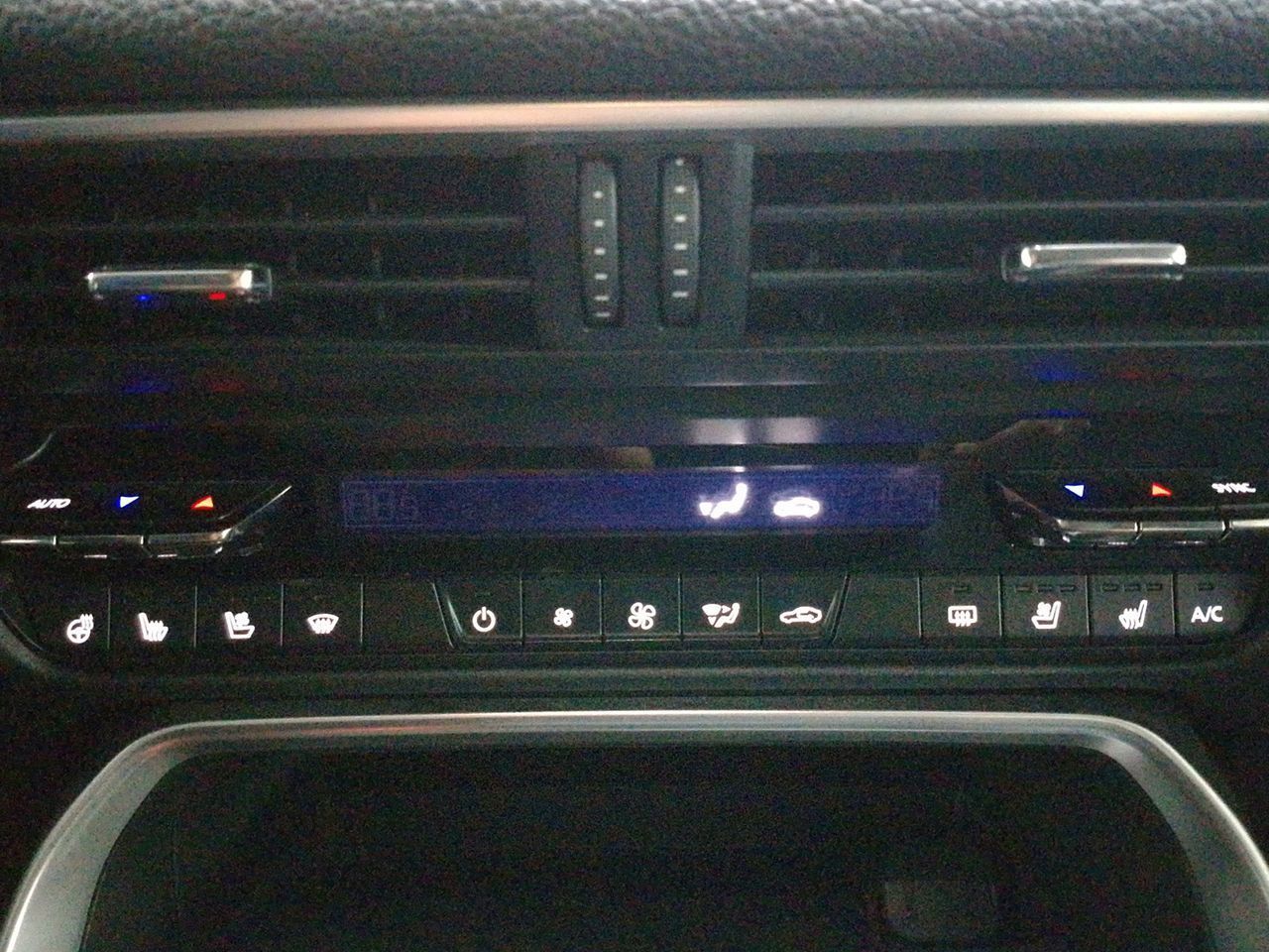 Mazda CX-60 e-Skyactiv PHEV Homura AWD - foto 17