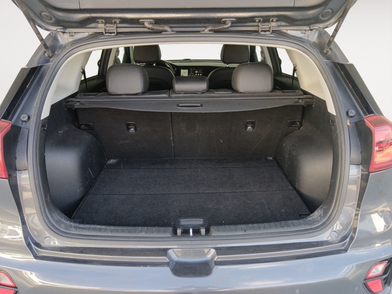Kia Niro 1.6 GDi HEV Concept - foto 12