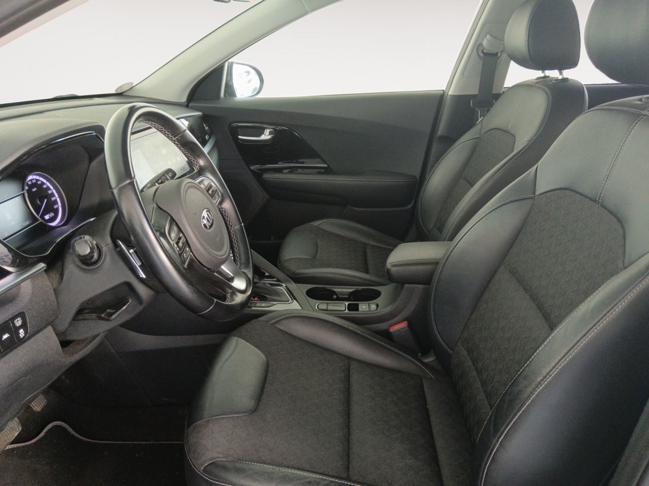 Kia Niro 1.6 GDi HEV Concept - foto 9