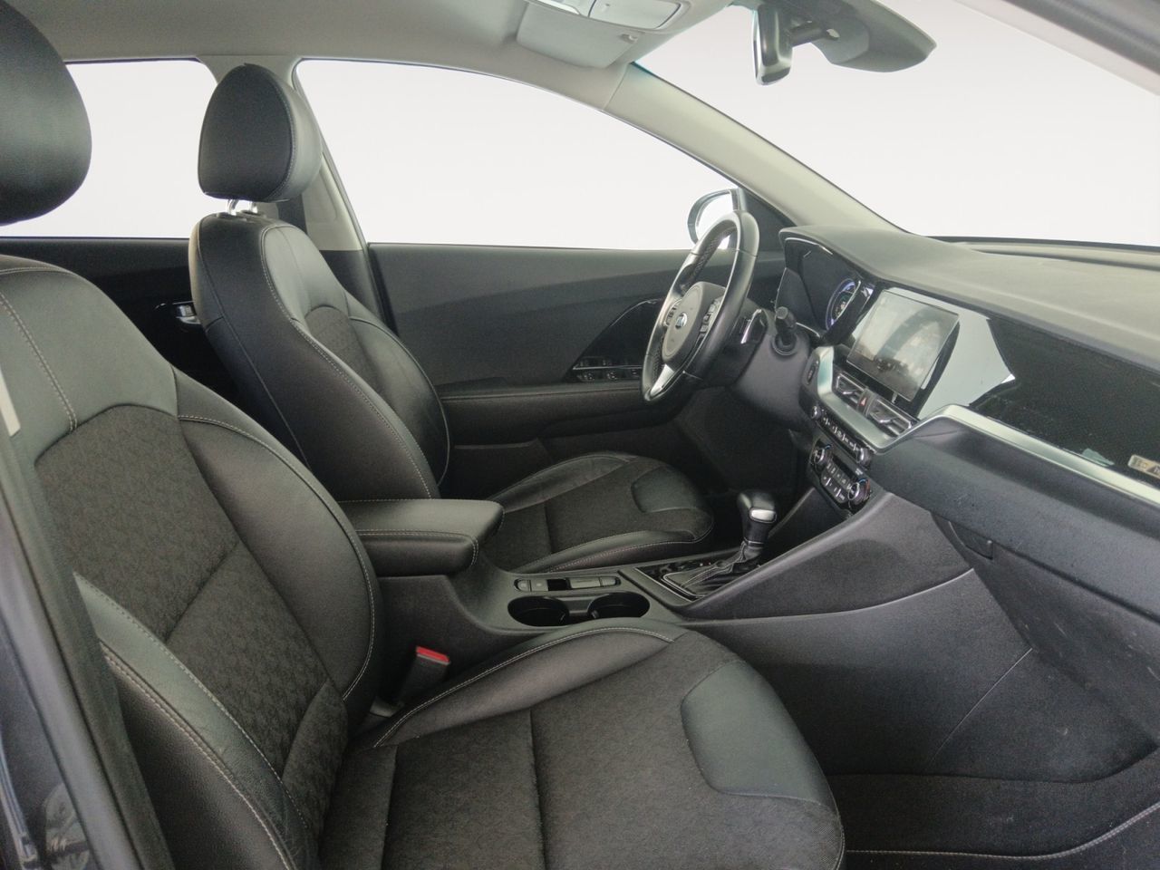 Kia Niro 1.6 GDi HEV Concept - foto 11