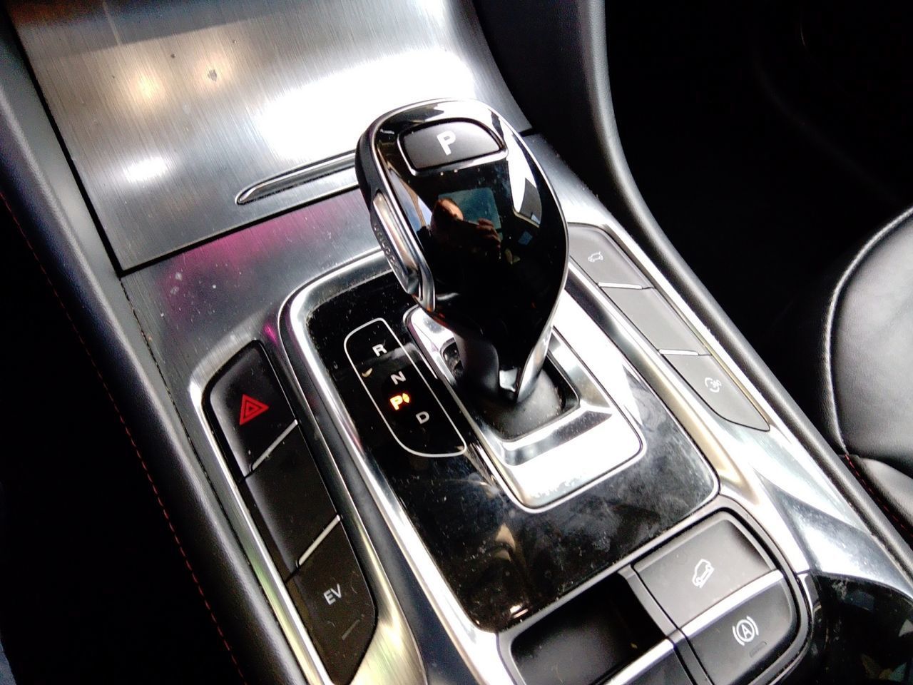 MG eHS 1.5 T-GDi PHEV Luxury - foto 13