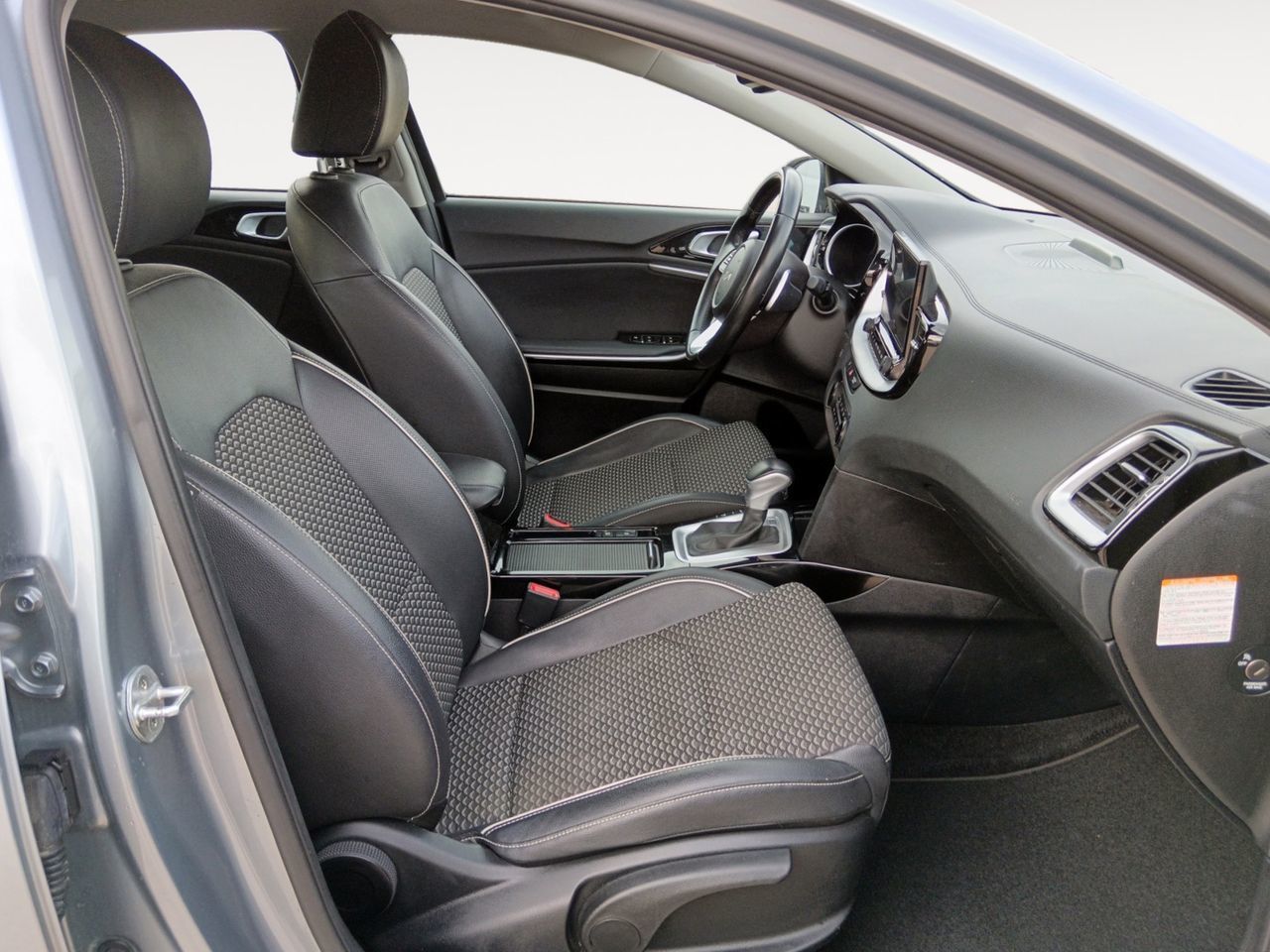 Kia XCeed 1.6 GDi PHEV eDrive - foto 11