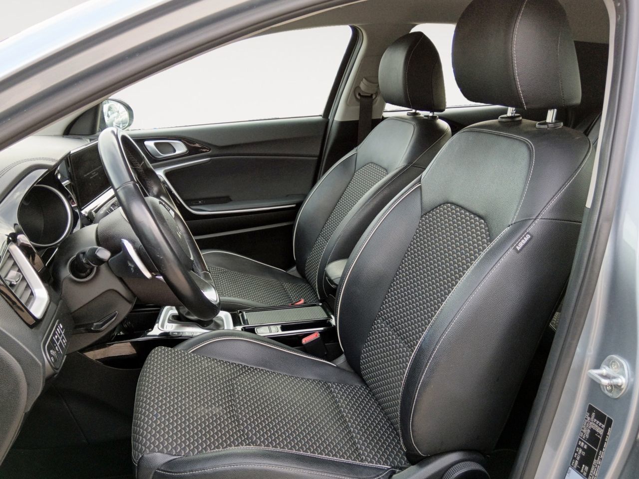 Kia XCeed 1.6 GDi PHEV eDrive - foto 9