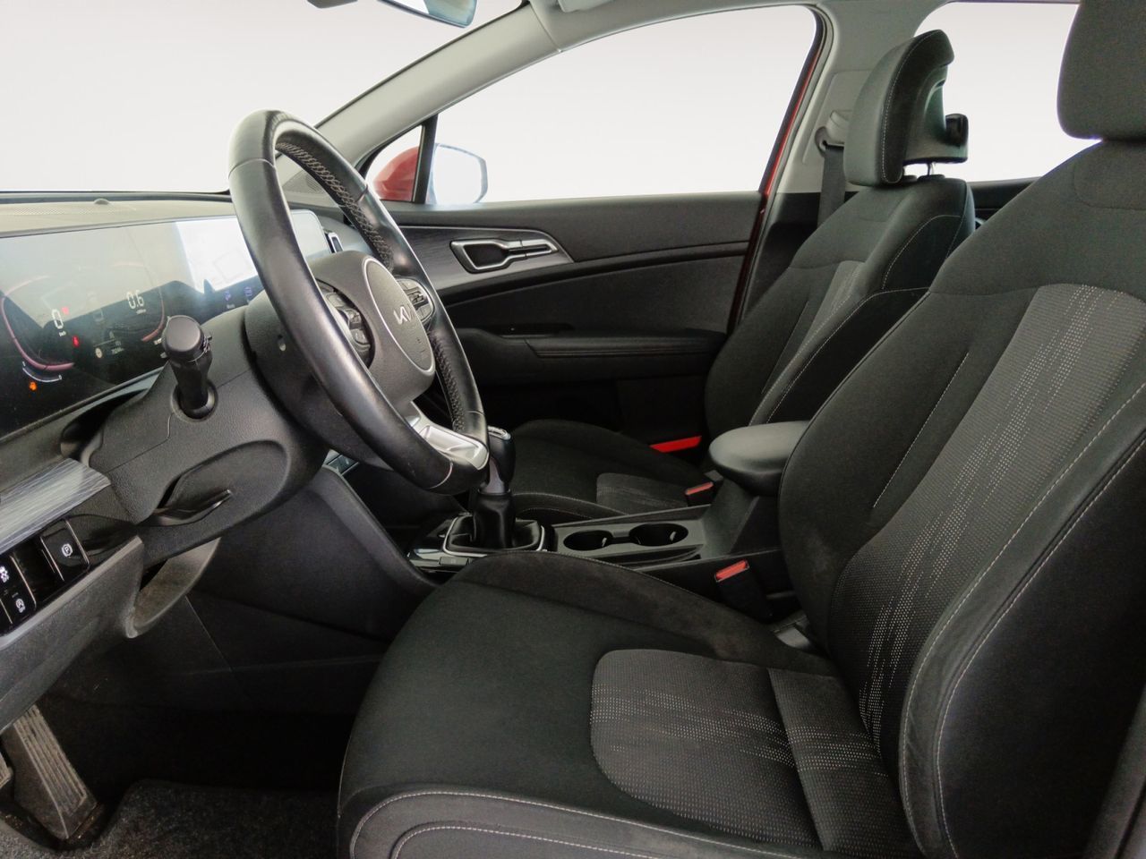 Kia Sportage 1.6 T-GDi Concept 4x2 - foto 8