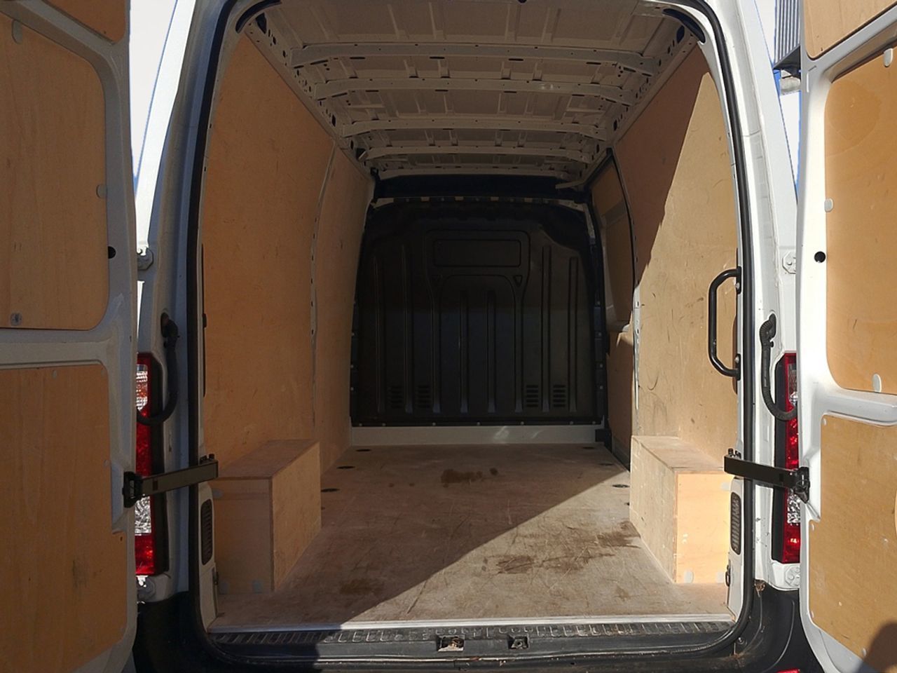 Renault Master Doble Cabina L3H2 3500 Blue dCi - foto 10