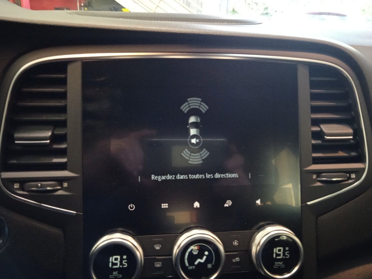 Renault Mégane Sport Tourer Business E-Tech Híbrido enchufable - foto 16