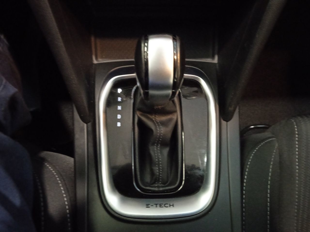 Renault Mégane Sport Tourer Business E-Tech Híbrido enchufable - foto 13