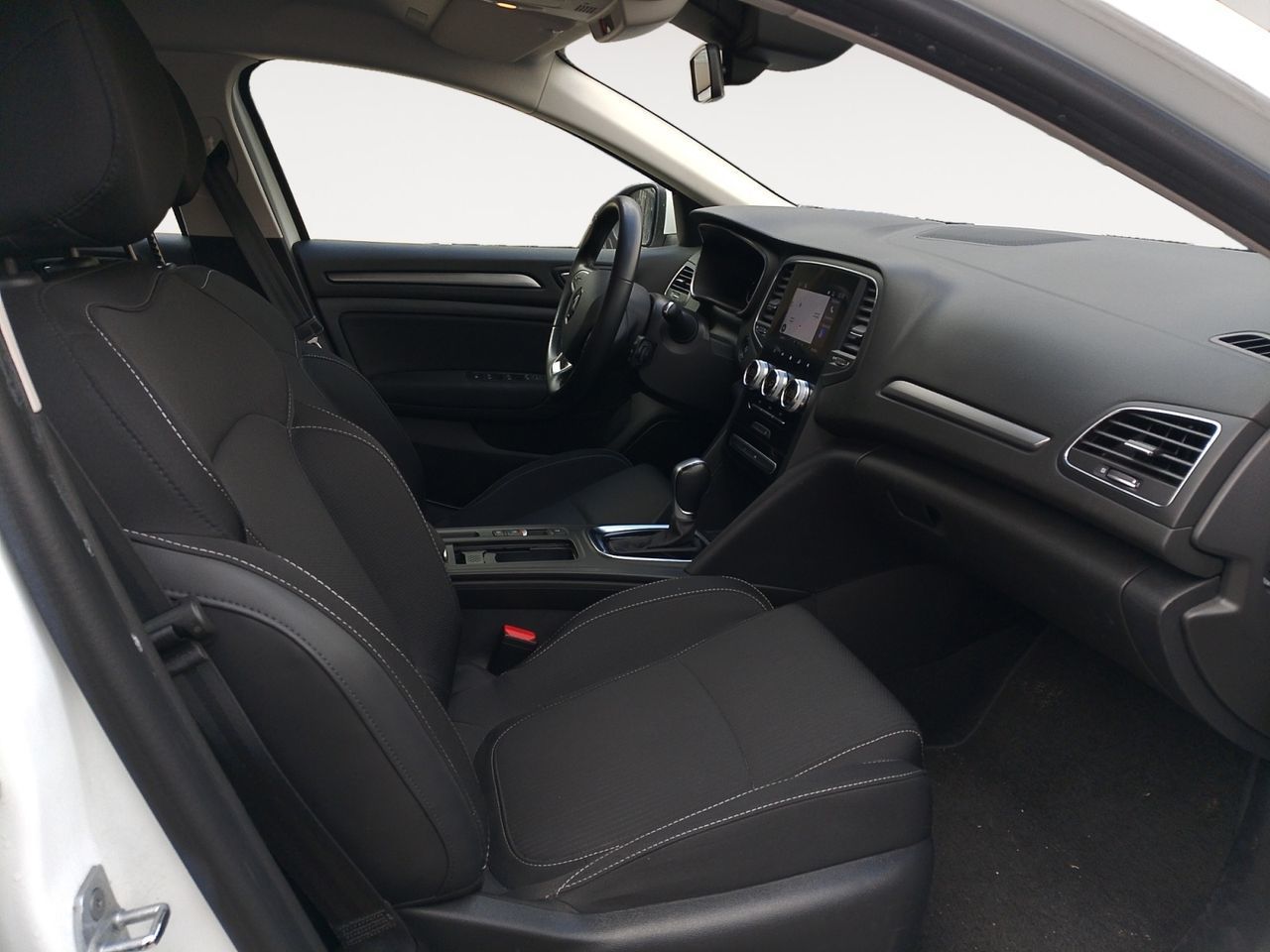 Renault Mégane Sport Tourer Business E-Tech Híbrido enchufable - foto 11