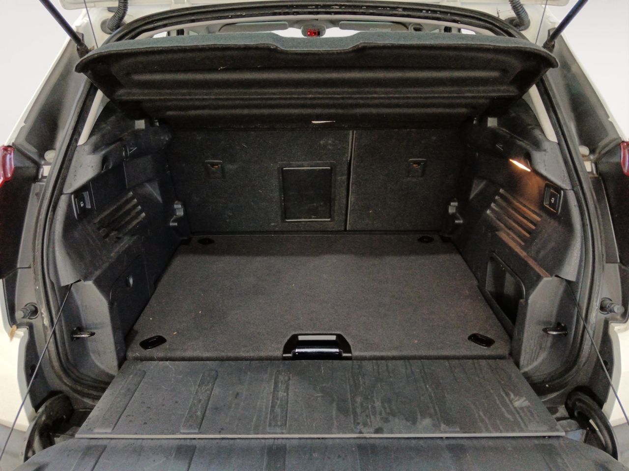 Peugeot 3008 1.2 PureTech Allure - foto 13
