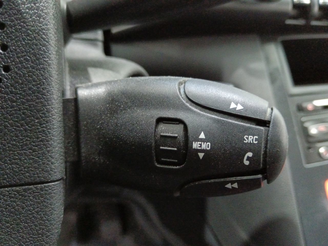 Peugeot 3008 1.2 PureTech Allure - foto 15