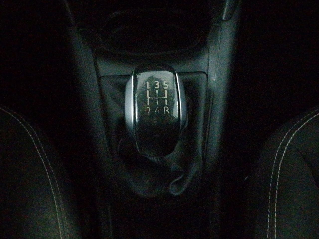 Peugeot 208 1.2 PureTech Allure - foto 13