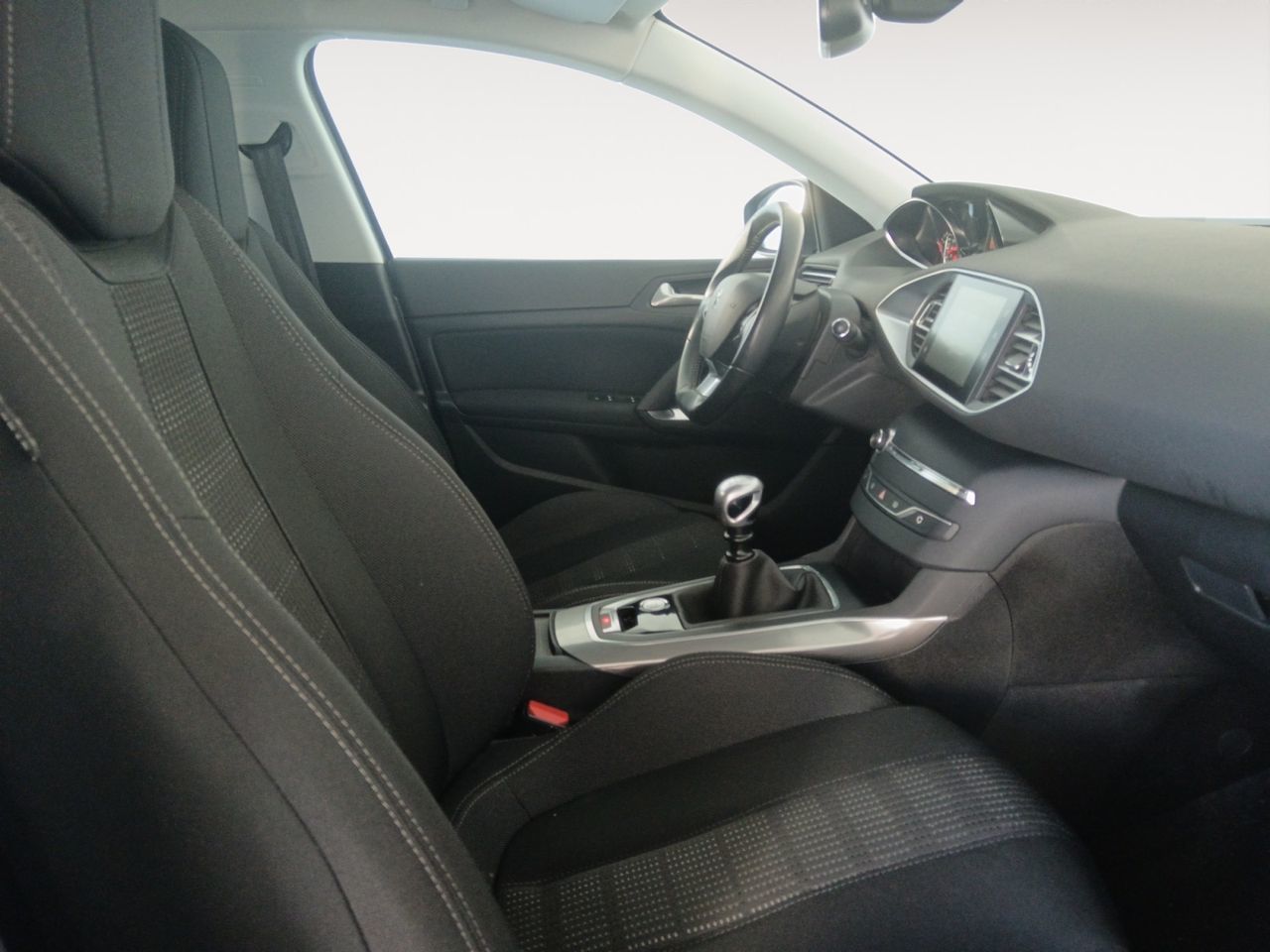 Peugeot 308 PureTech 130 Allure - foto 11