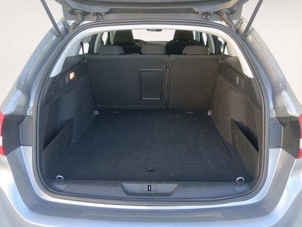Peugeot 308 PureTech 130 Allure - foto 12