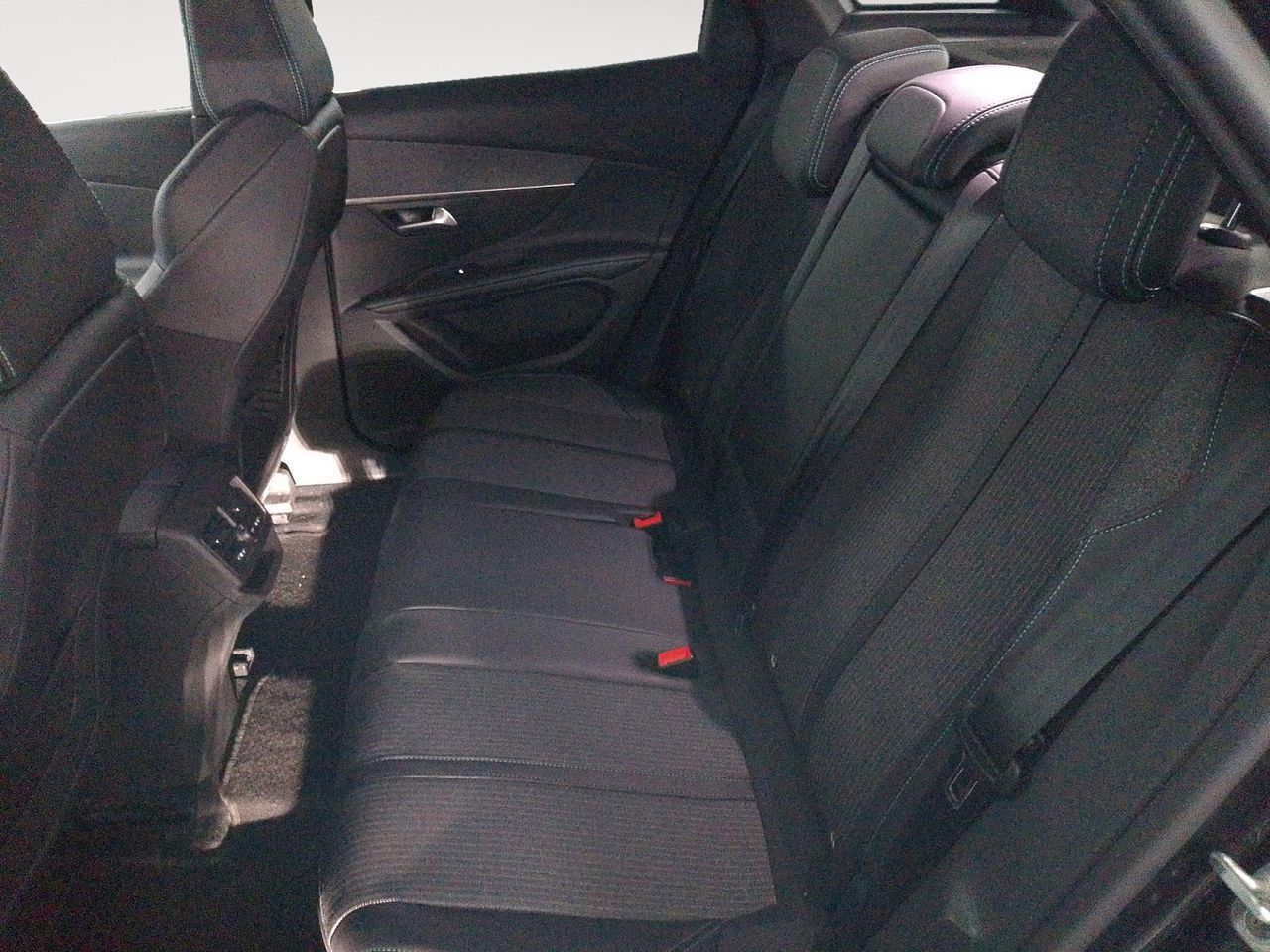 Peugeot 3008 PureTech 130 Allure Pack - foto 10