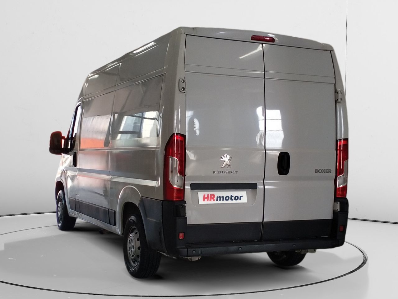Peugeot Boxer Furgon BlueHDi 140 335 L2H2 - foto 4