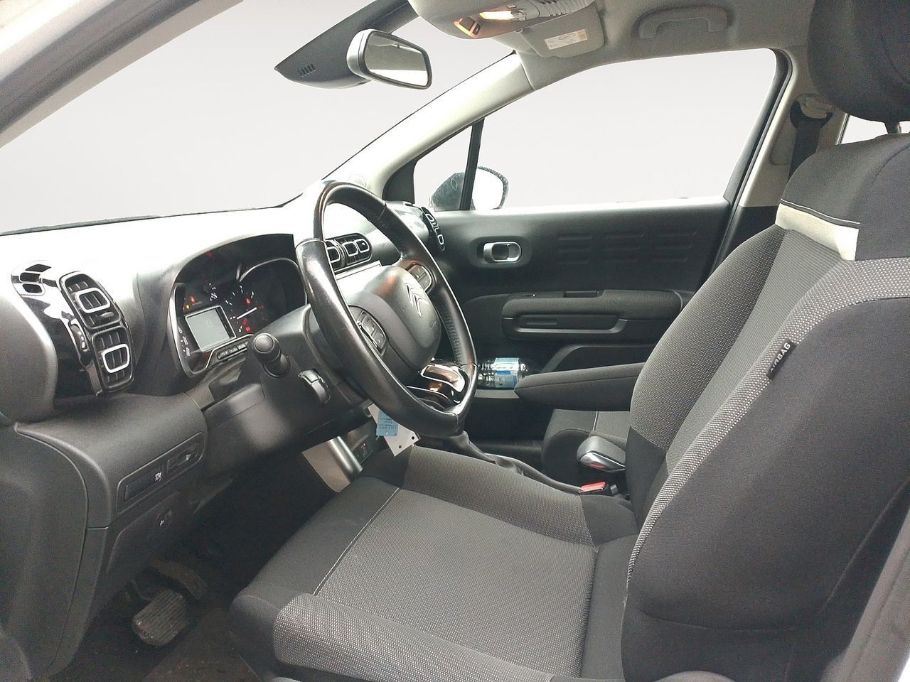 Citroën C3 Aircross BlueHDi 120 Feel EAT6 - foto 9