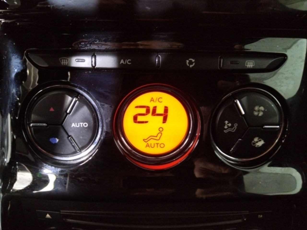 DS DS 3 Crossback PureTech 82 Design - foto 17