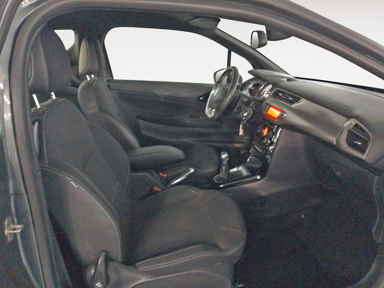 DS DS 3 Crossback PureTech 82 Desire - foto 11