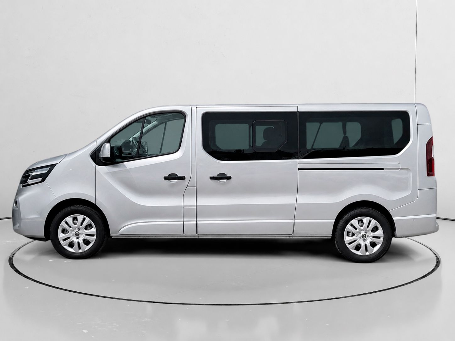 Nissan Primastar 2.0 dCi Acenta L1H1 1T - foto 6