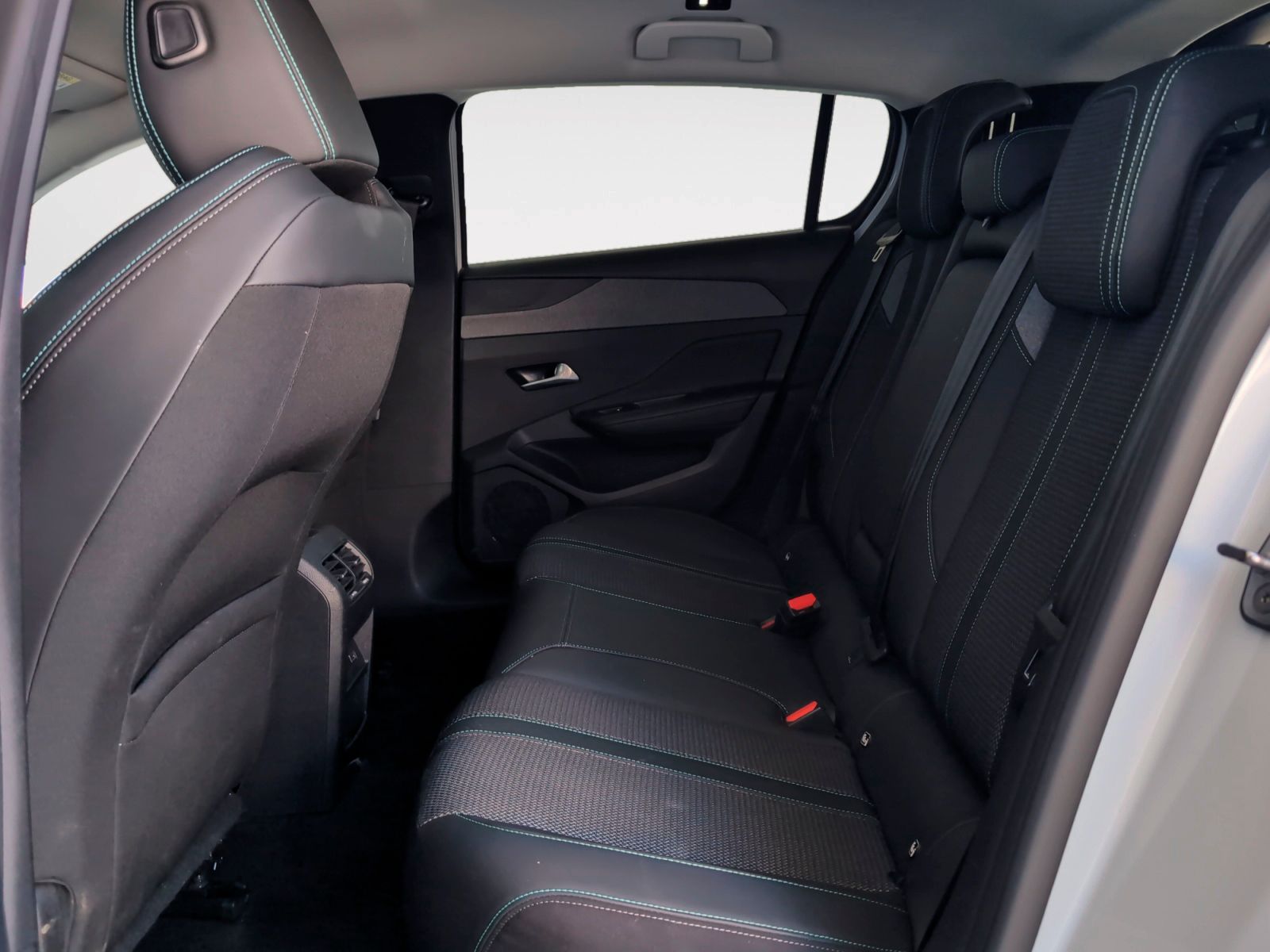 Peugeot 308 PureTech 130 Allure - foto 12