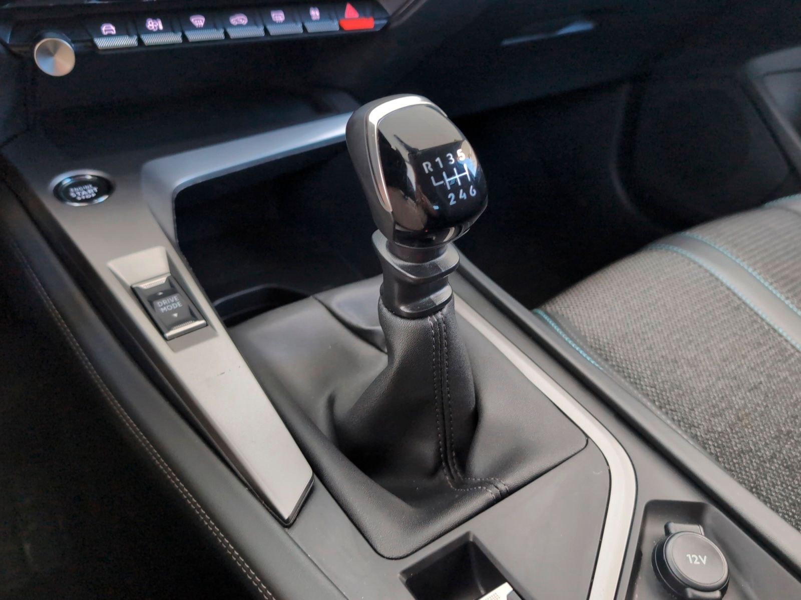Peugeot 308 PureTech 130 Allure - foto 15