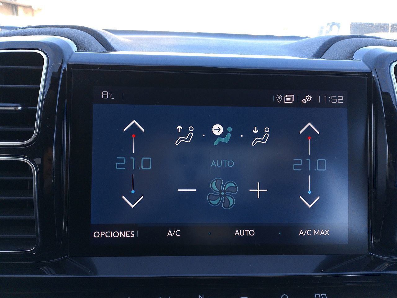 Citroën C5 Aircross Hybrid 225 Shine e-EAT8 - foto 20
