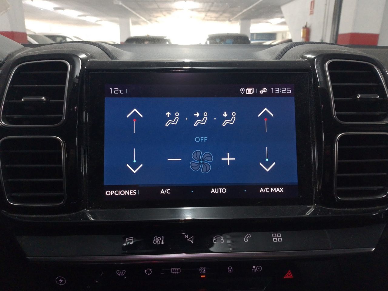 Citroën C5 Aircross Hybrid 225 Feel e-EAT8 - foto 20