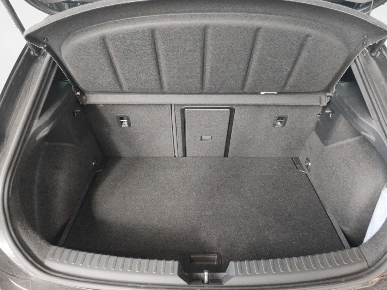 Cupra León 1.5 eTSI DSG - foto 12
