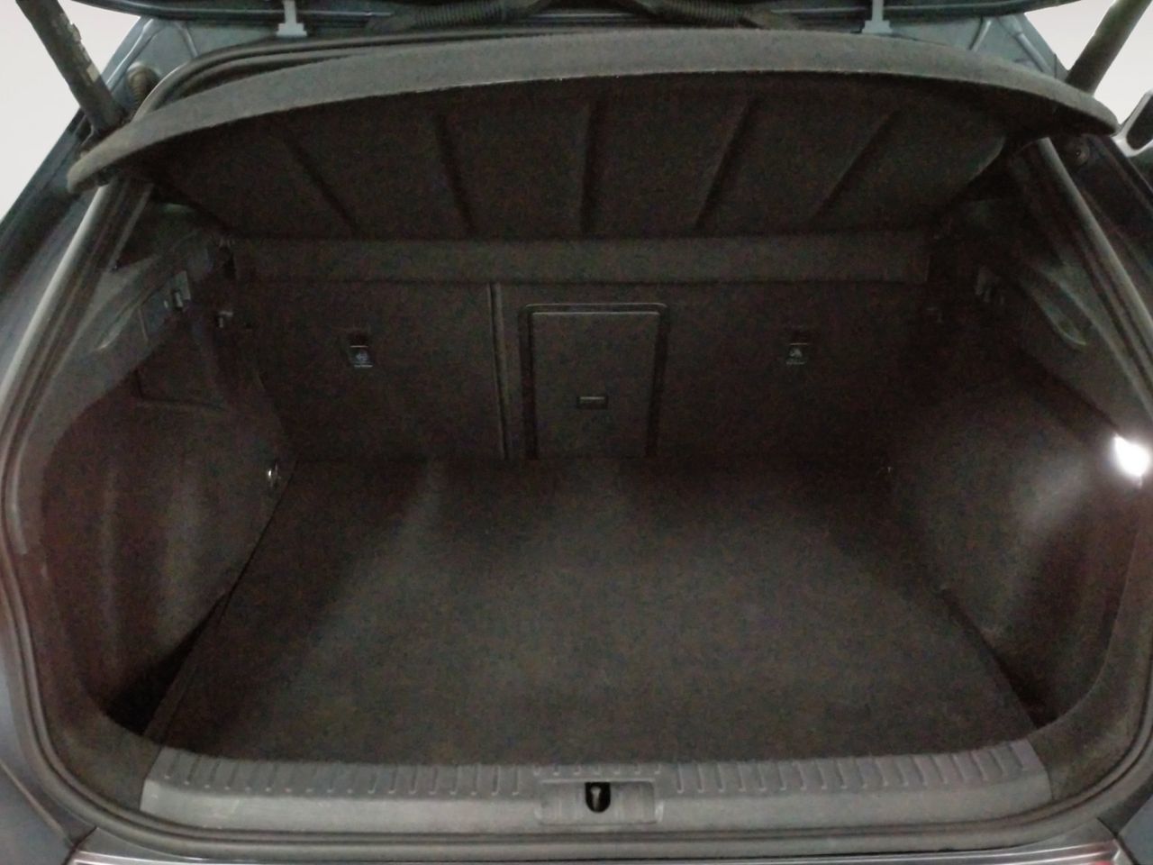 Cupra Formentor 1.4 e-Hybrid VZ DSG - foto 11