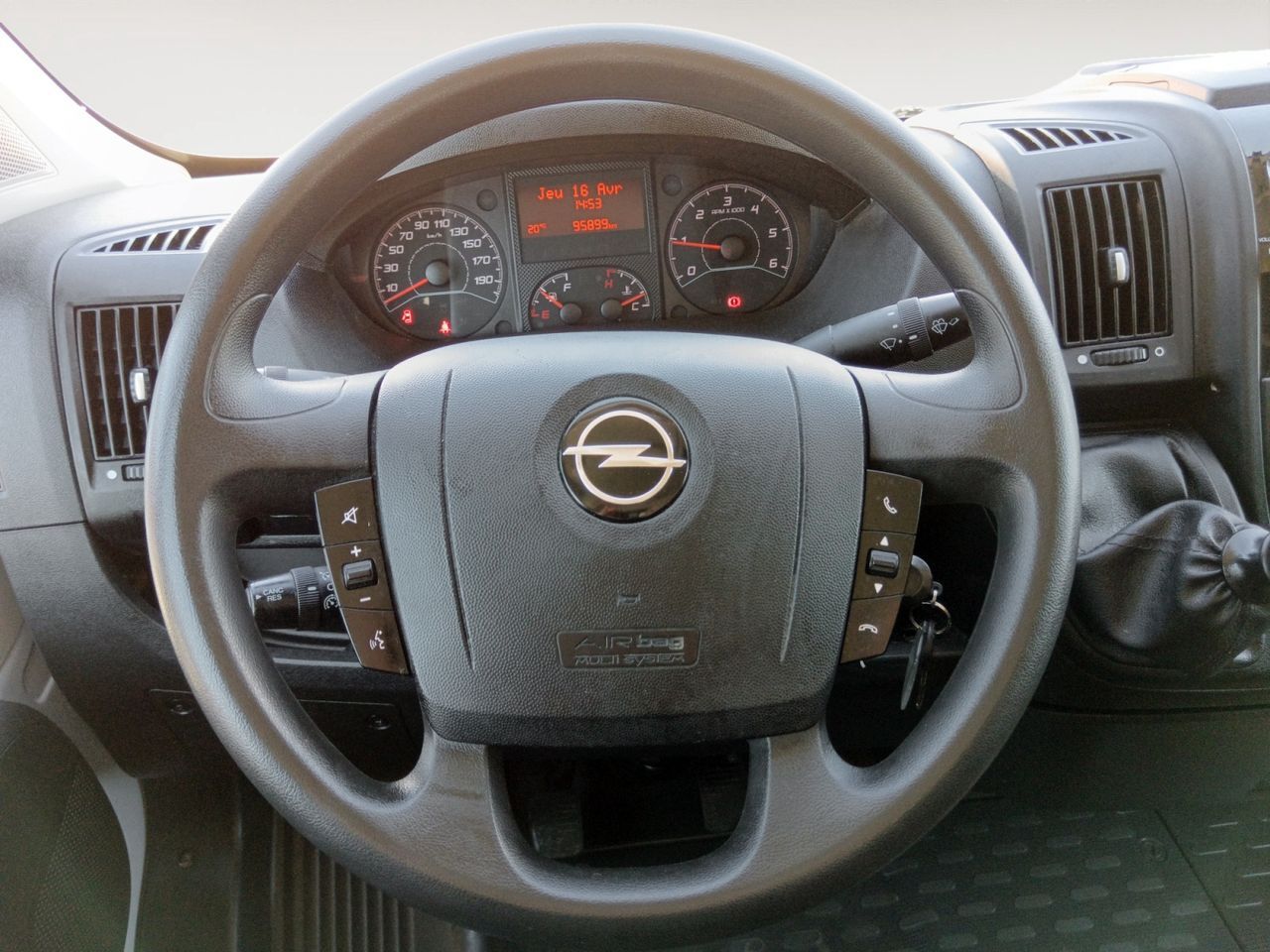 Opel Movano Furgón BlueHDi 140 Edition L2H2 3.500 - foto 8
