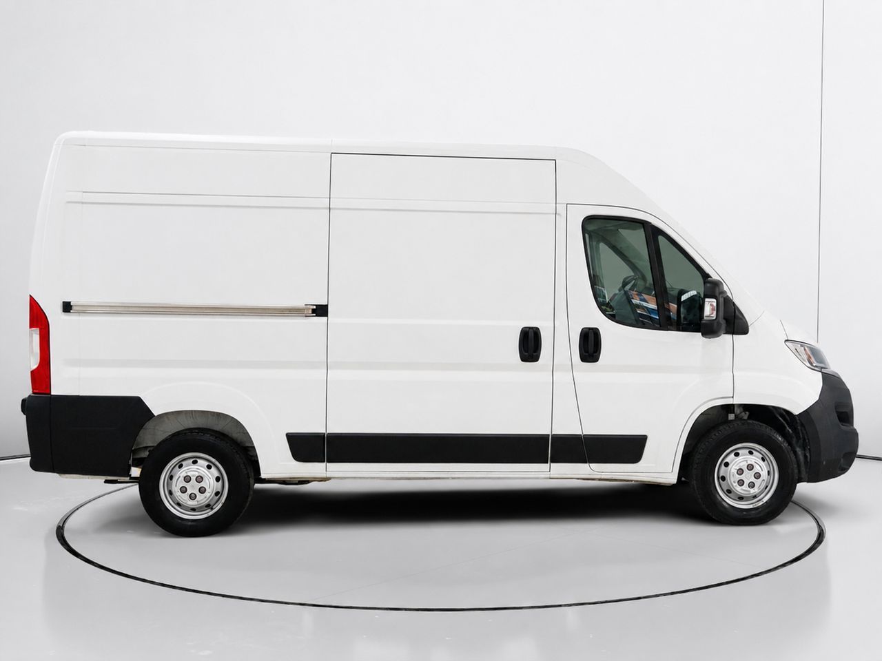 Opel Movano Furgón BlueHDi 140 Edition L2H2 3.500 - foto 2