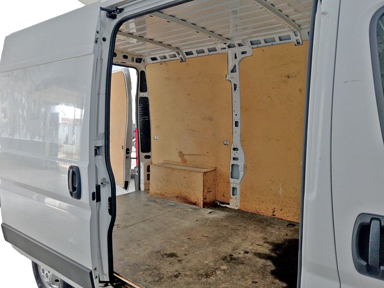 Opel Movano Furgón BlueHDi 140 Edition L2H2 3.500 - foto 13