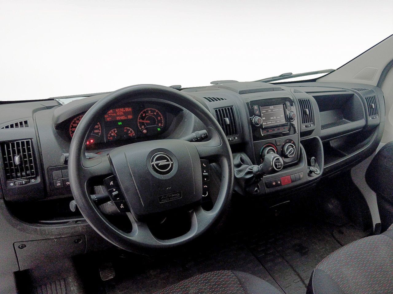 Opel Movano Furgón BlueHDi 140 Edition L2H2 3.500 - foto 9