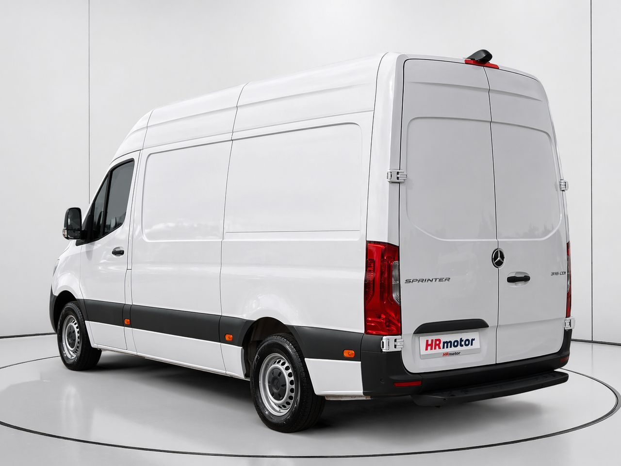 Mercedes-Benz Sprinter Furgón 315 CDI Medio 3.5T T. Alto - foto 4