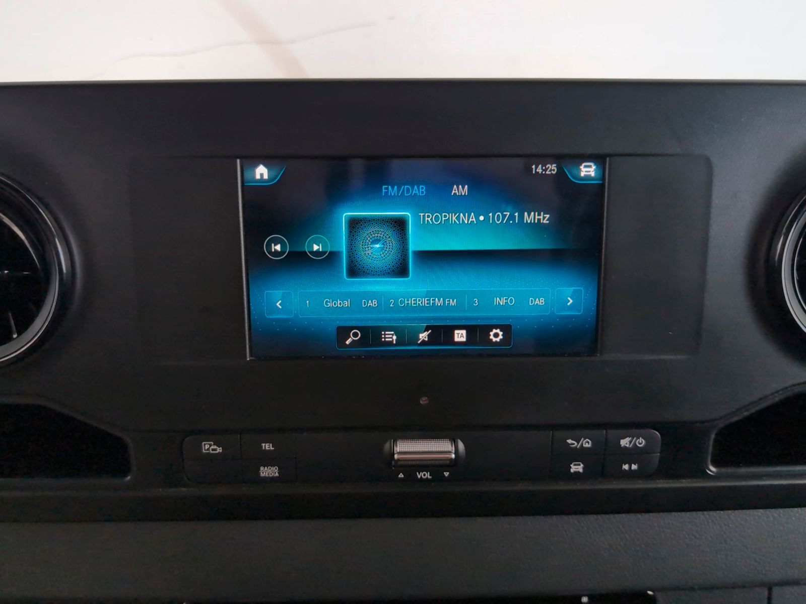 Mercedes-Benz Sprinter Furgón 315 CDI Medio 3.5T T. Alto - foto 18