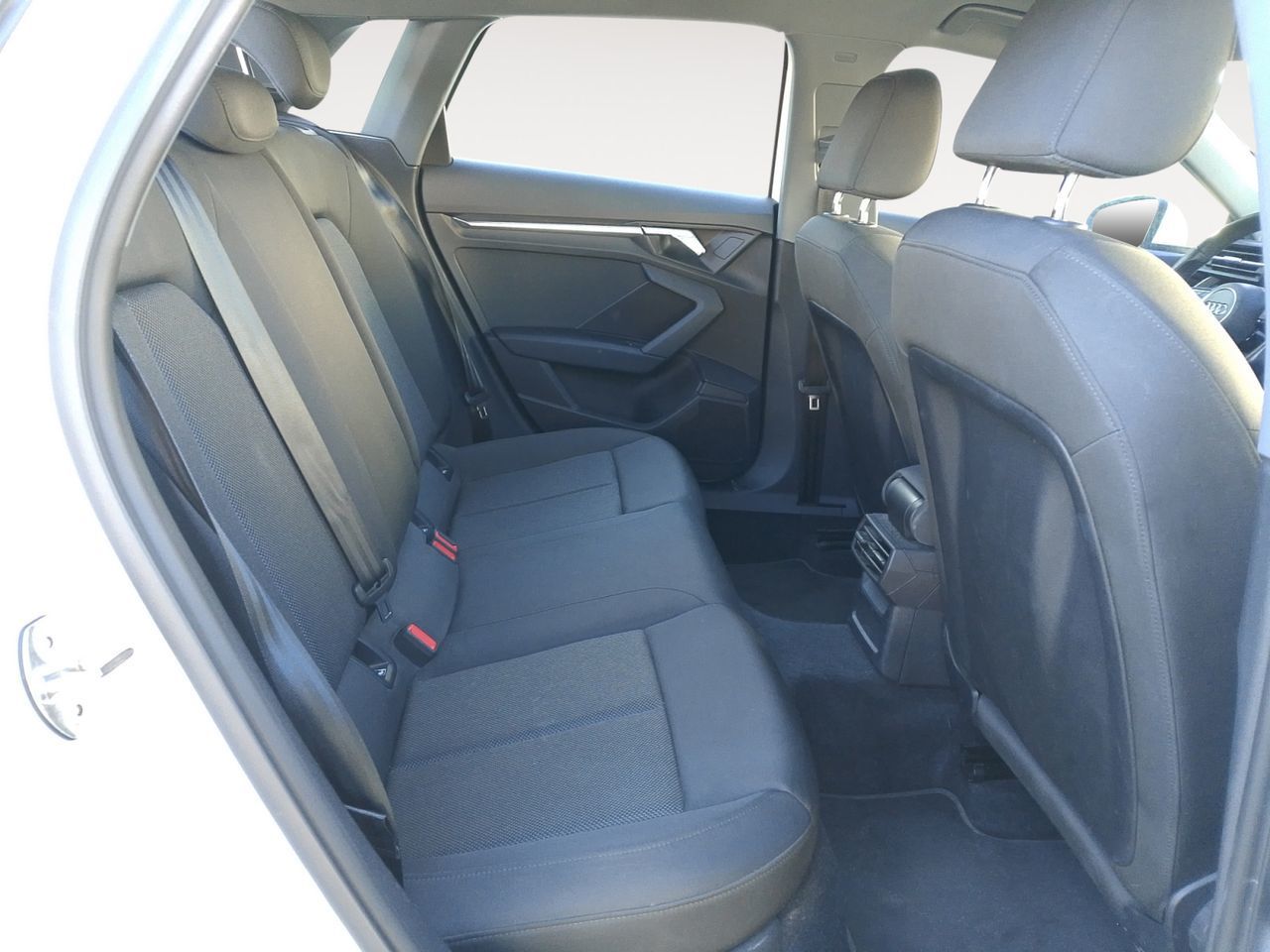 Audi A3 Advanced 35 TFSI S tronic - foto 10