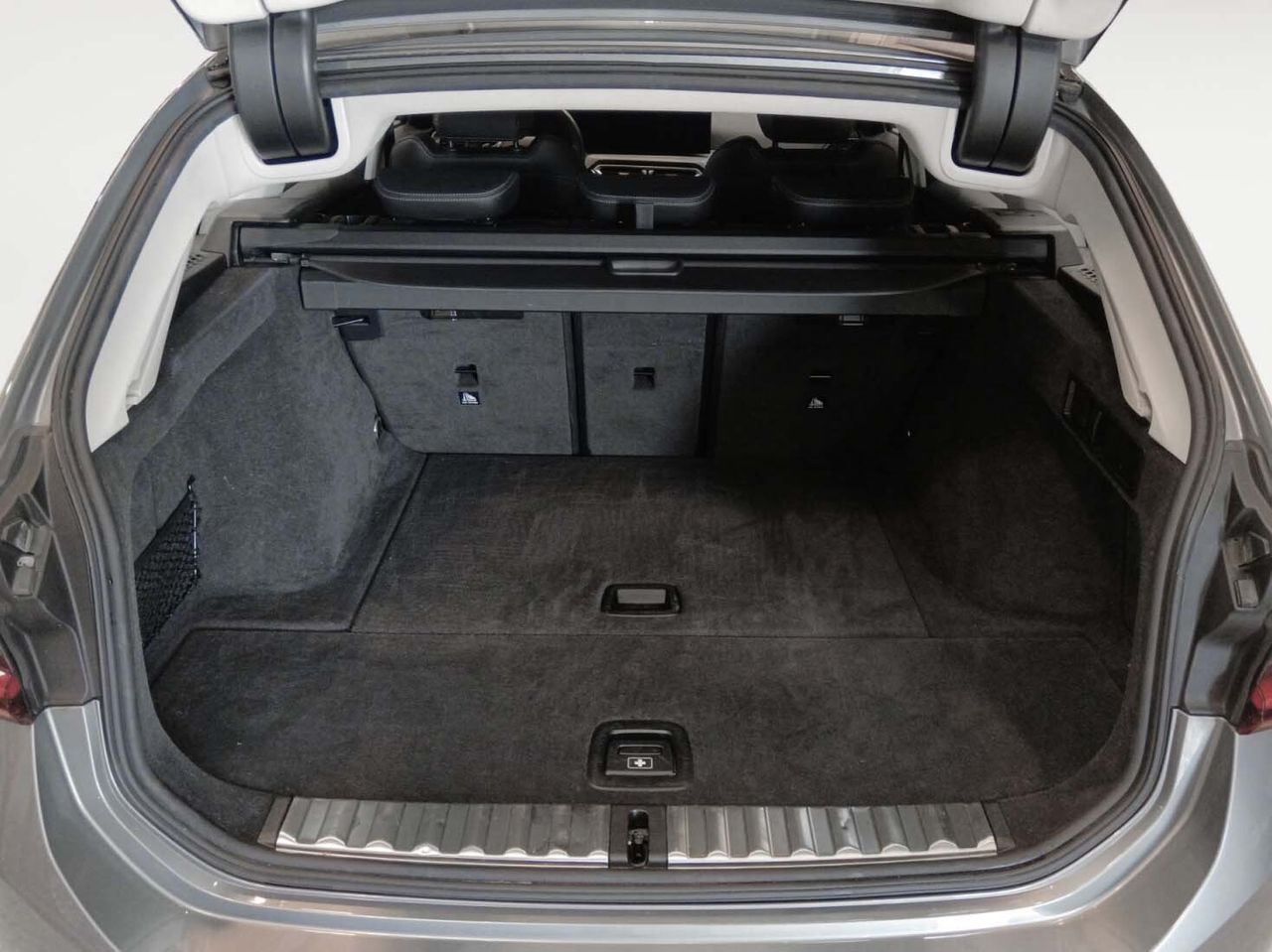 BMW Serie 3 318d Touring - foto 12