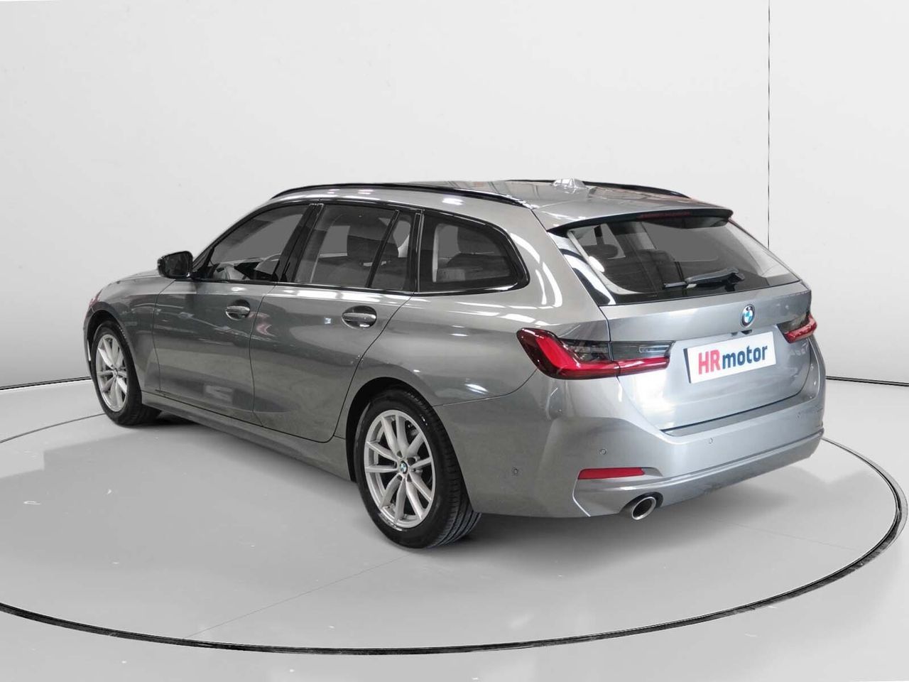 BMW Serie 3 318d Touring - foto 4