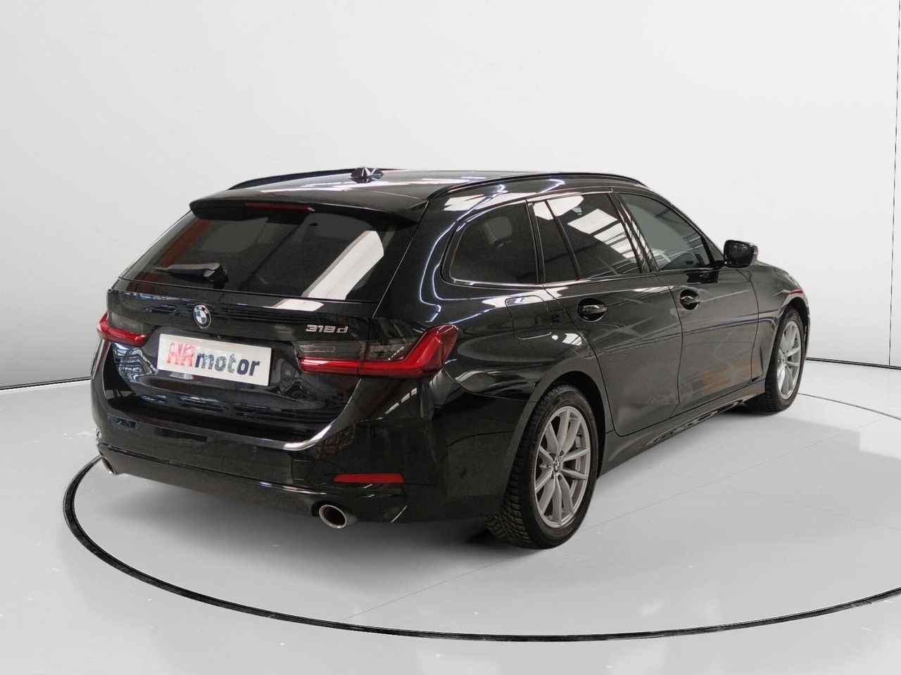 BMW Serie 3 318d Touring - foto 2