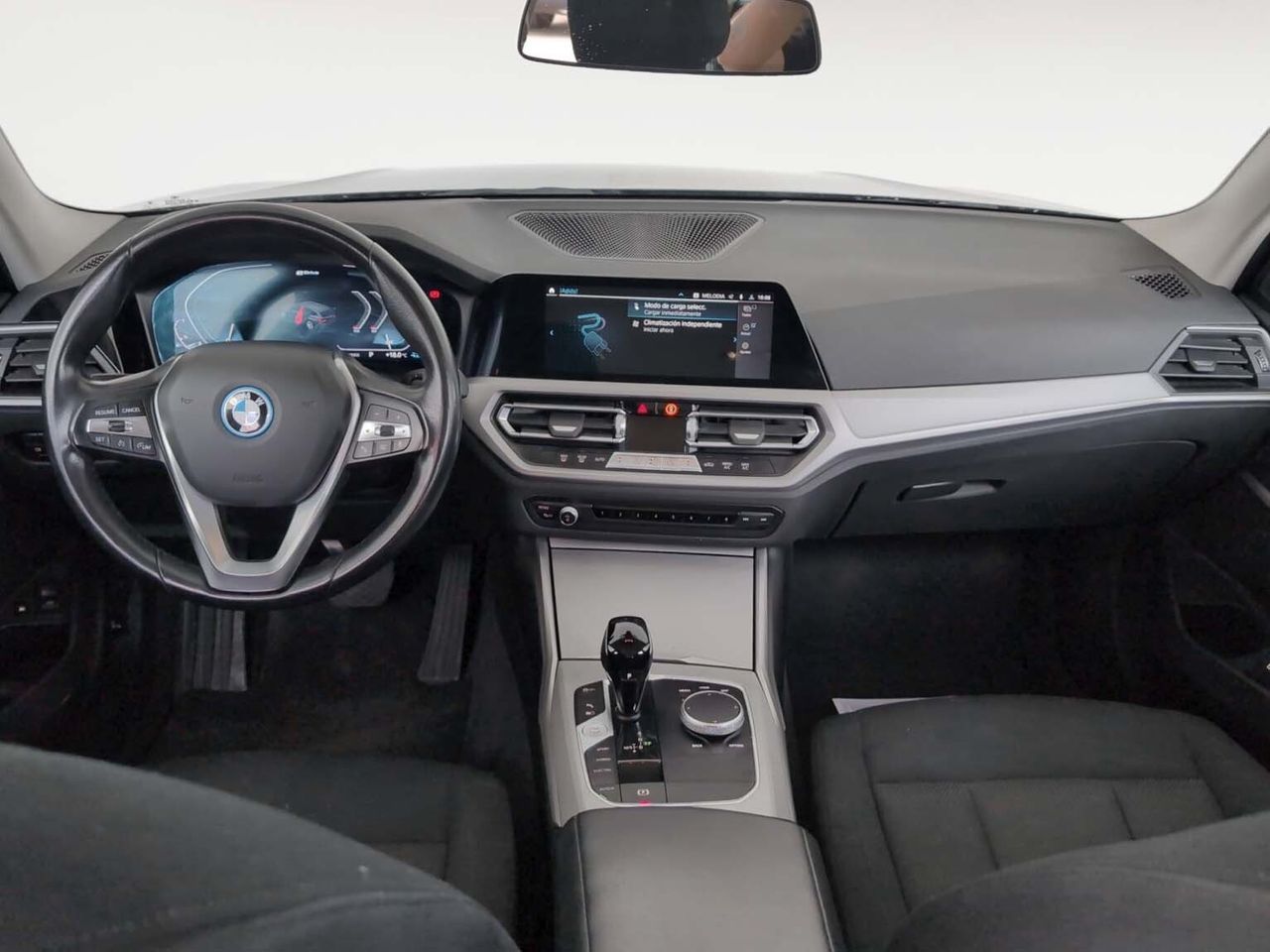 BMW Serie 3 330e - foto 9