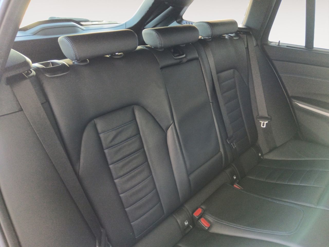 BMW Serie 3 330e xDrive Touring - foto 9