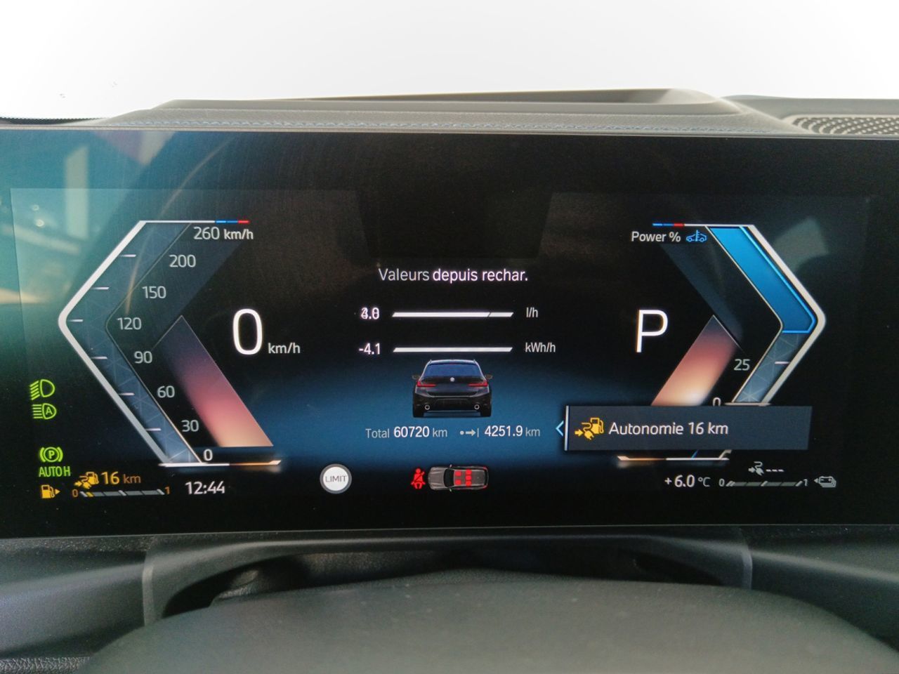 BMW Serie 3 330e xDrive Touring - foto 14