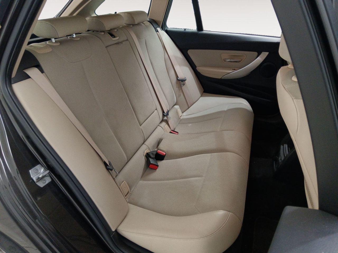 BMW Serie 3 316d Touring - foto 10